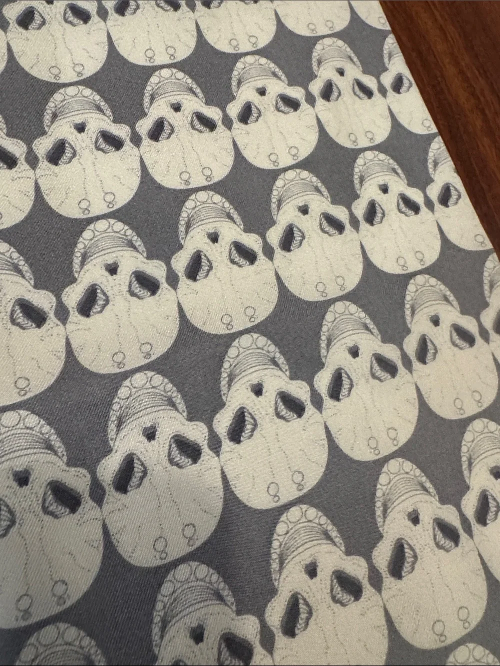 Thomas Wylde 100% silk